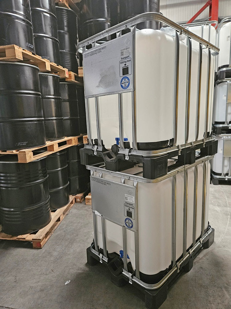 FOOD GRADE 600 Liter BRAND NEW Clear IBC Tanks on Plastic Pallets