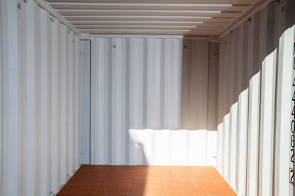 10ft Shipping Container / Durable steel storage solution