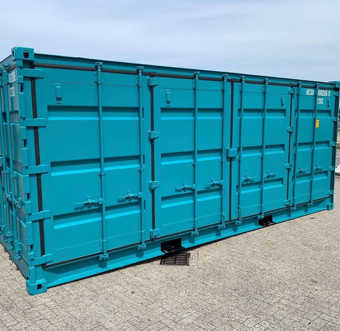 20ft Shipping Container / Durable Steel Storage