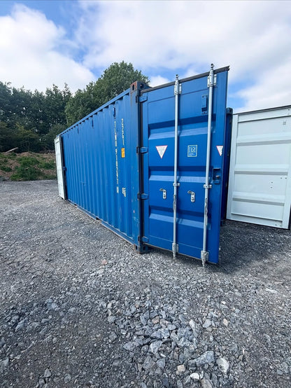 20ft Shipping Container / Secure storage solution
