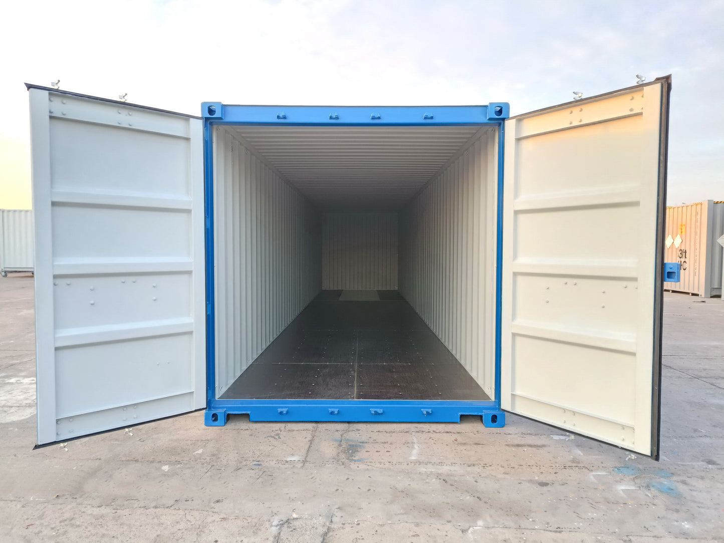 40′ DC Container – Standard Dry Cargo Shipping & Storage Solution