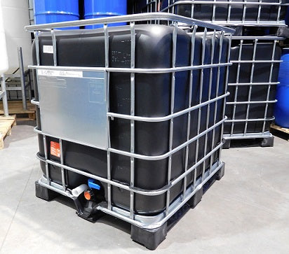 FOOD GRADE 1000 Liter BRAND NEW Black IBC Tanks on Plastic Pallets