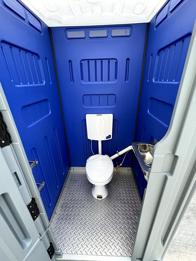 Portable Flushing Toilet Unit
