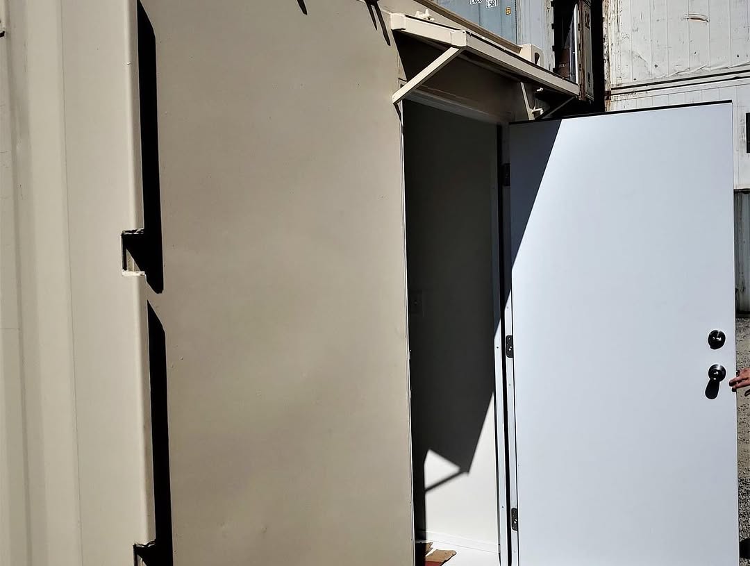 Portable Shipping Container Office Mobile workspace solution