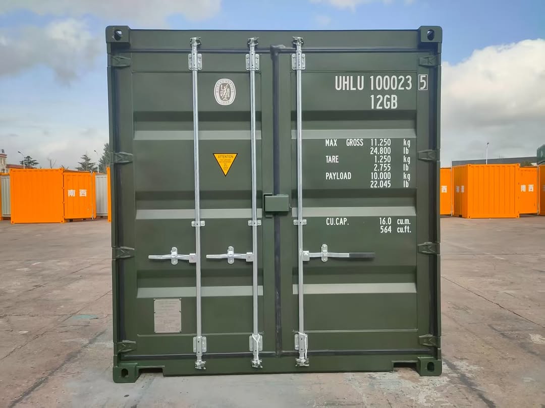 Steel Shipping Container / Heavy-duty 16ft Storage Unit